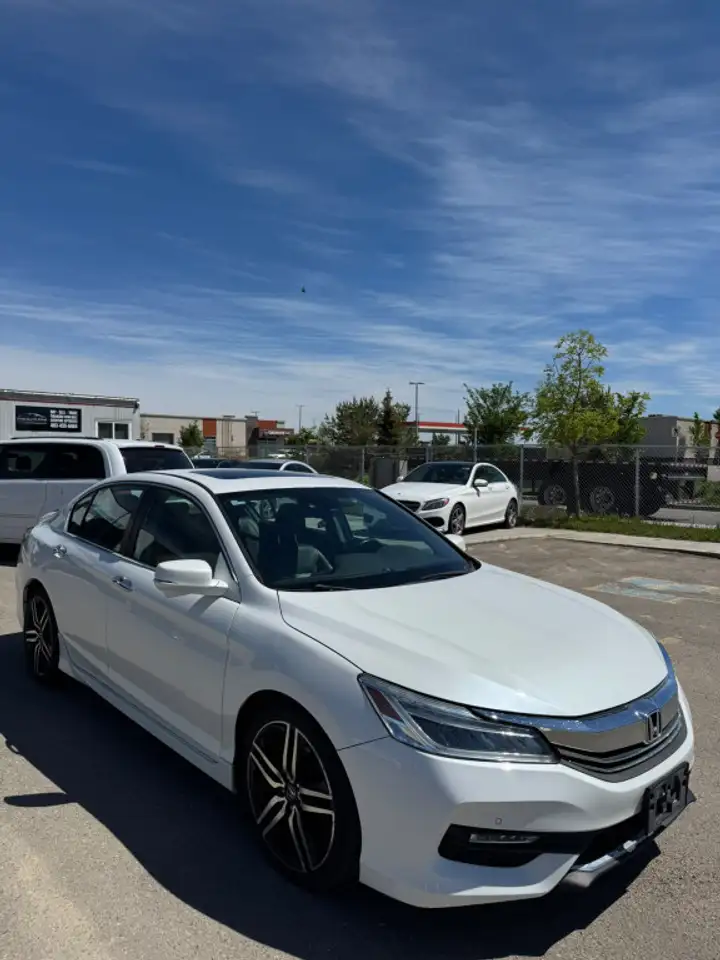 Honda Accord снимка Honda Accord