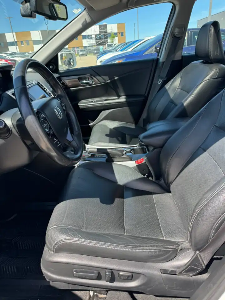 Honda Accord снимка Honda Accord