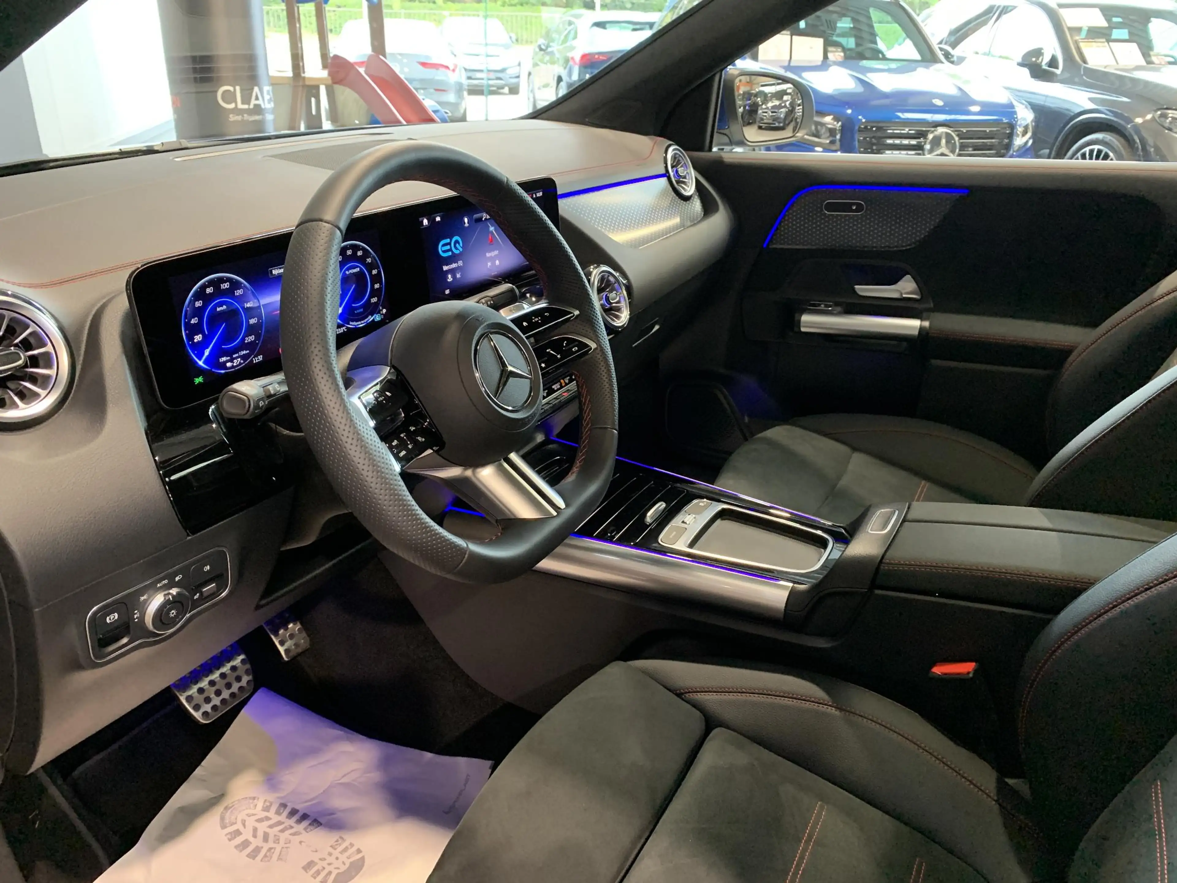 Mercedes-Benz EQA 250 250+ Star Edition - DOS 8843 — photo 10
