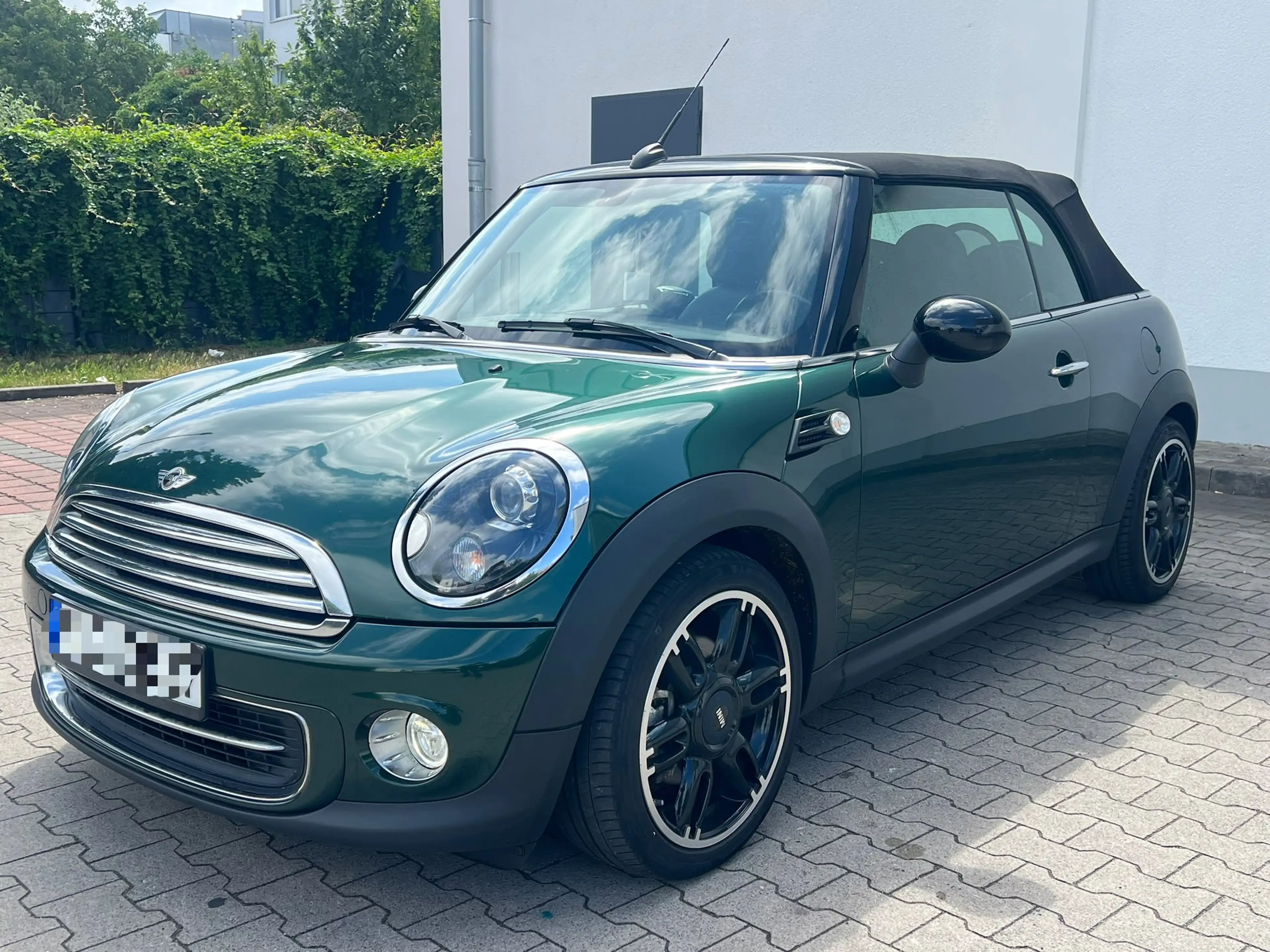 MINI Cooper Cabrio 1.6 Automatik *LEDER+NAVI+PDC+URO6* 2015 — photo 7