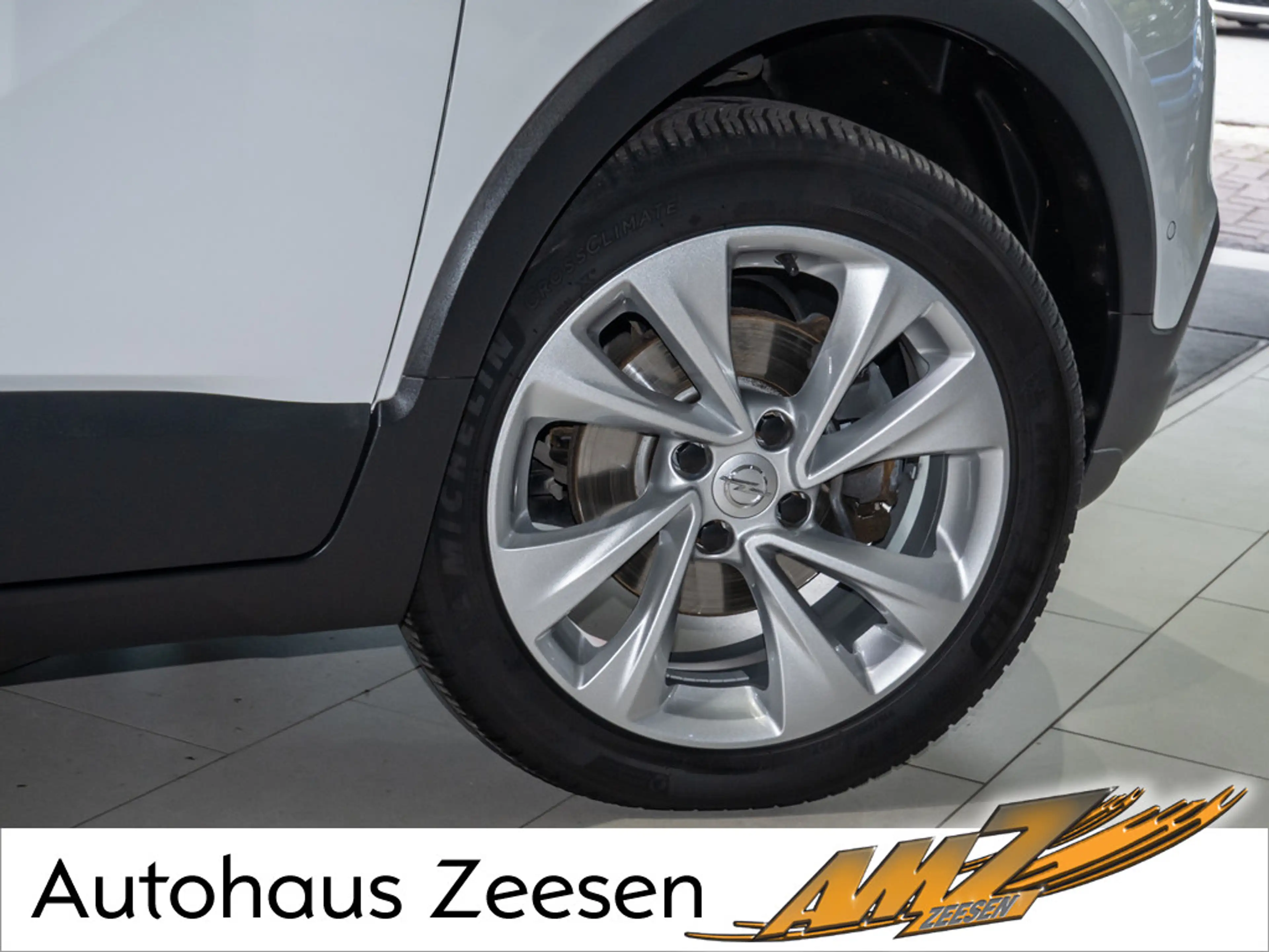 Opel Crossland X 1.2 Innovation NAVI KAMERA PDC — photo 5