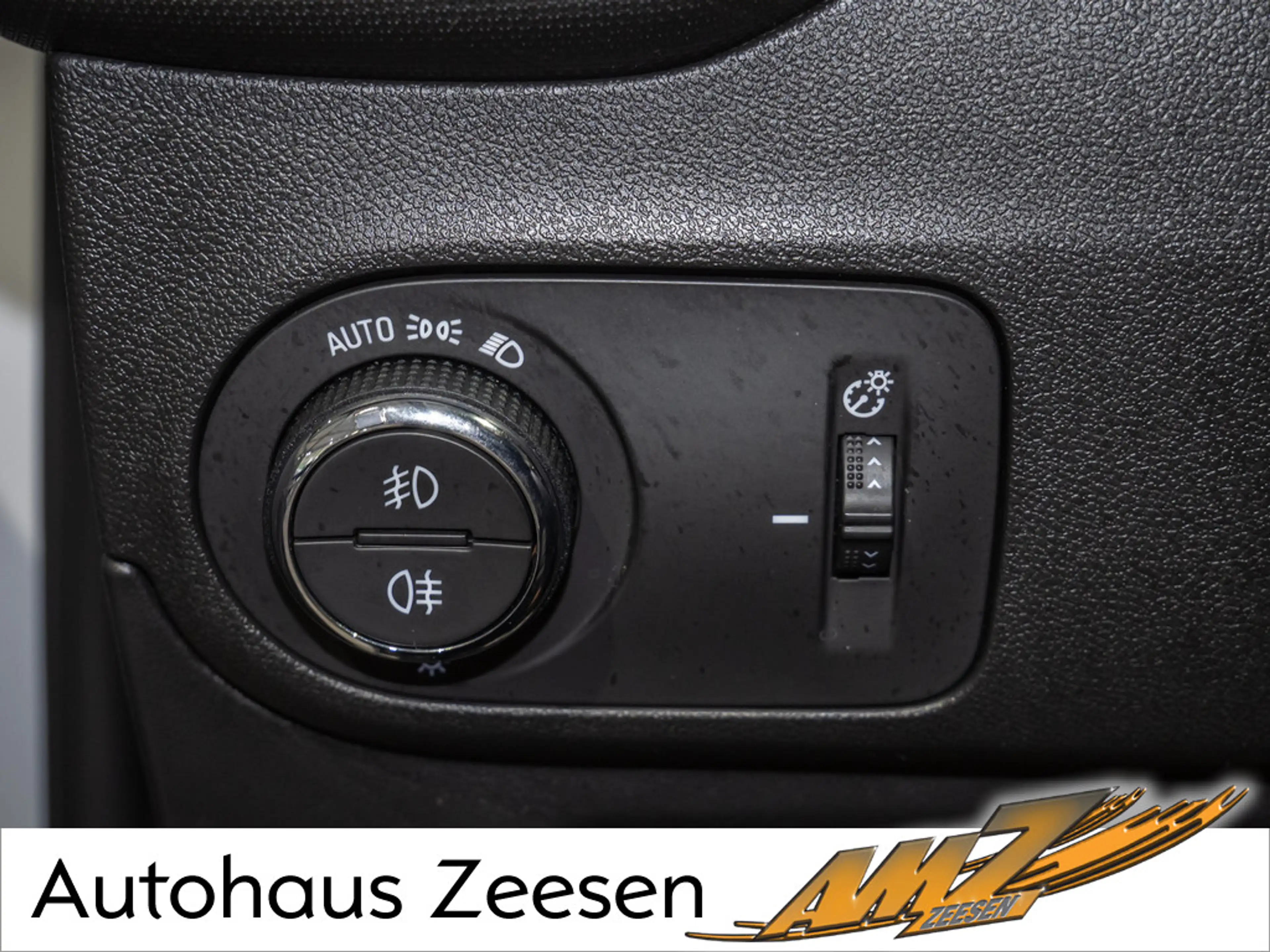 Opel Crossland X 1.2 Innovation NAVI KAMERA PDC — photo 15