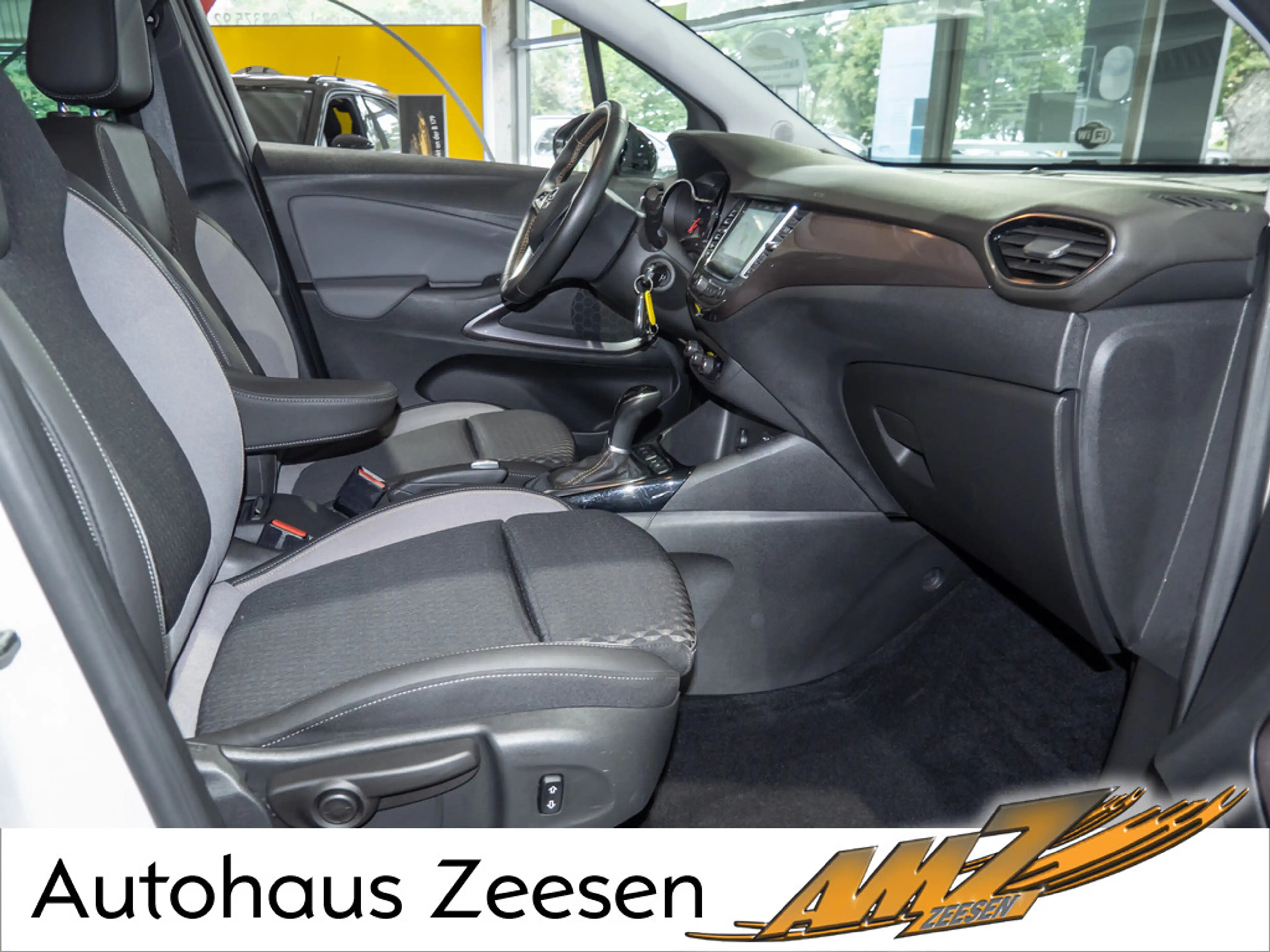 Opel Crossland X 1.2 Innovation NAVI KAMERA PDC — photo 2