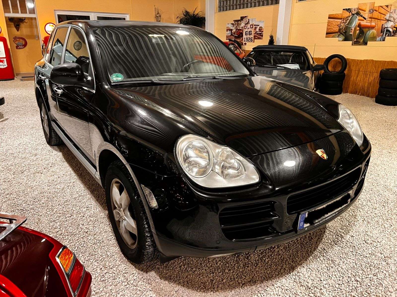 Second hand Porsche Cayenne 