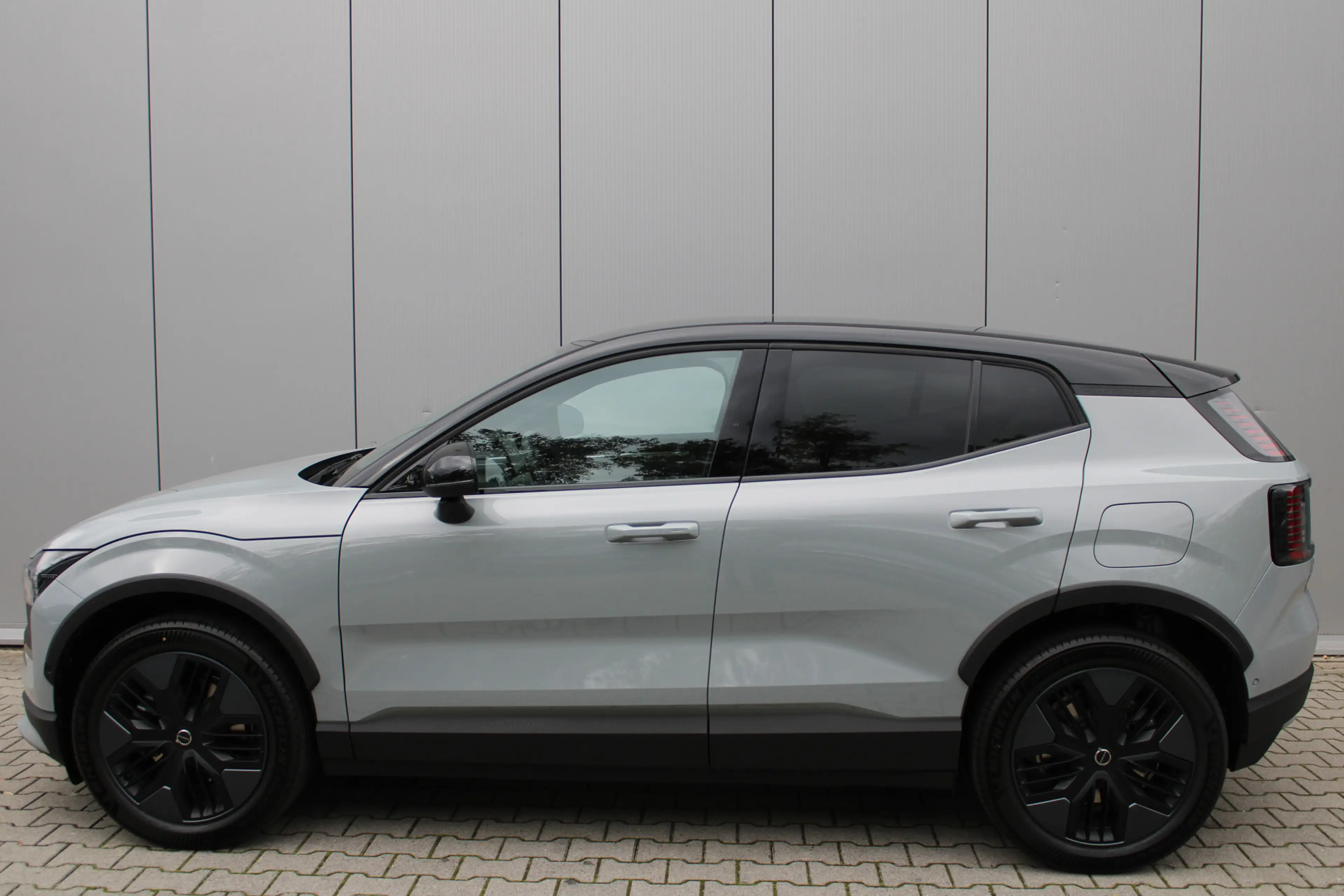 Volvo EX30 Cross Country P5 Plus Europa 69 kWh | Harvest Inte — photo 5