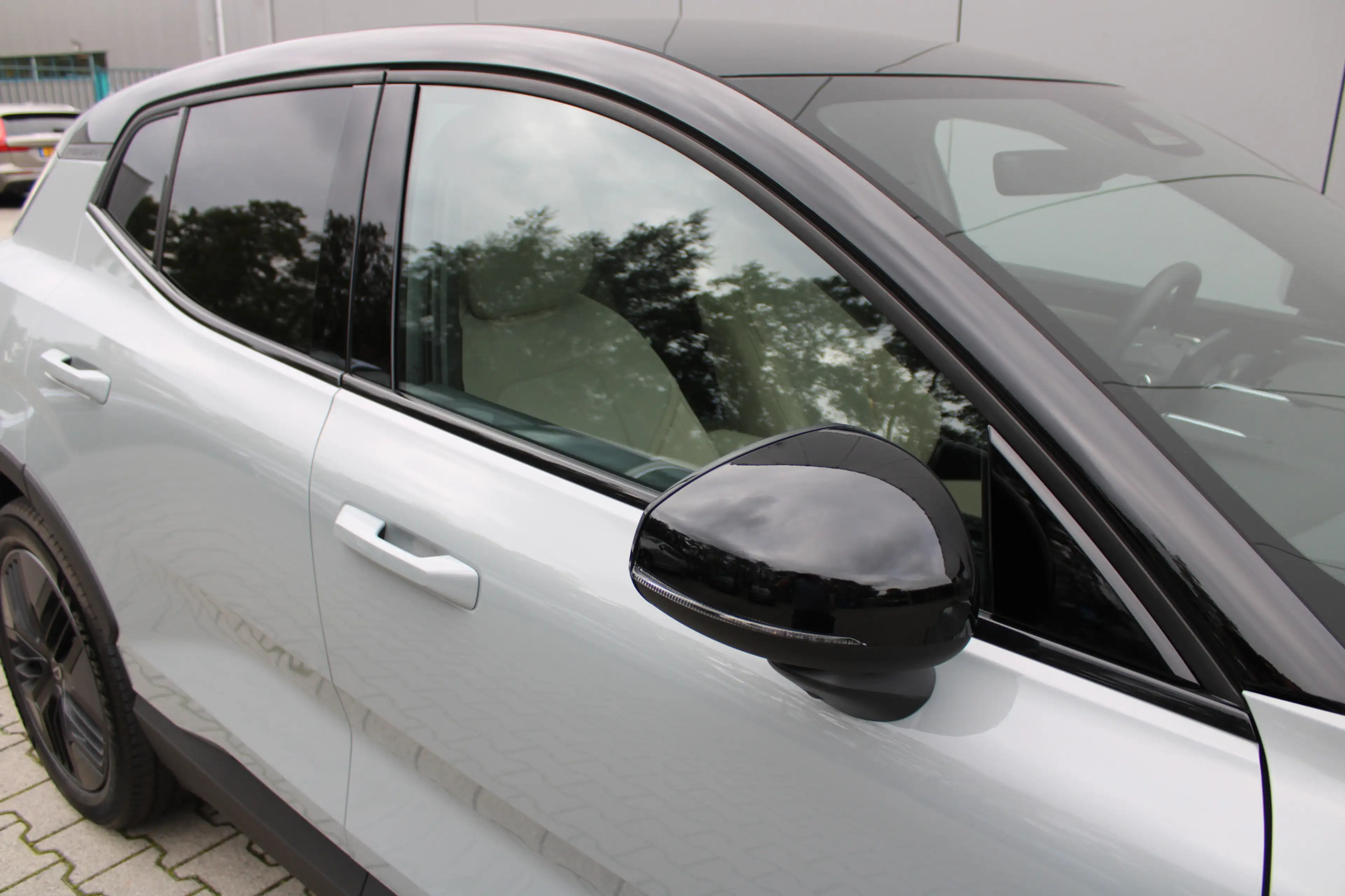 Volvo EX30 Cross Country P5 Plus Europa 69 kWh | Harvest Inte — photo 12
