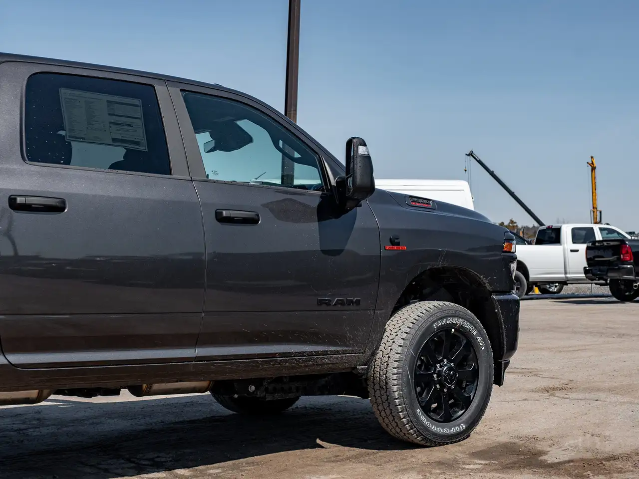 RAM 2500 снимка RAM 2500