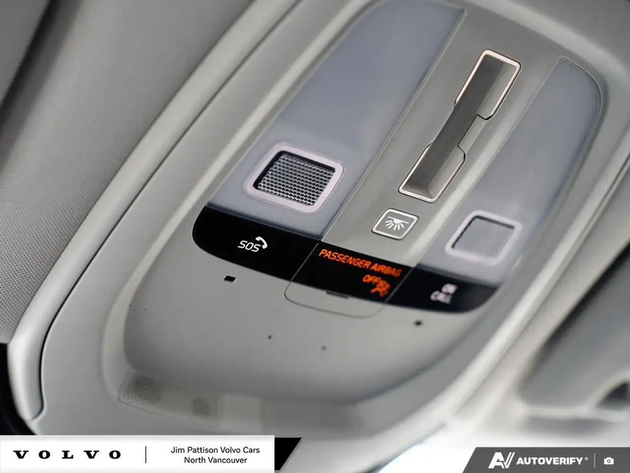 Volvo XC60 снимка Volvo XC60