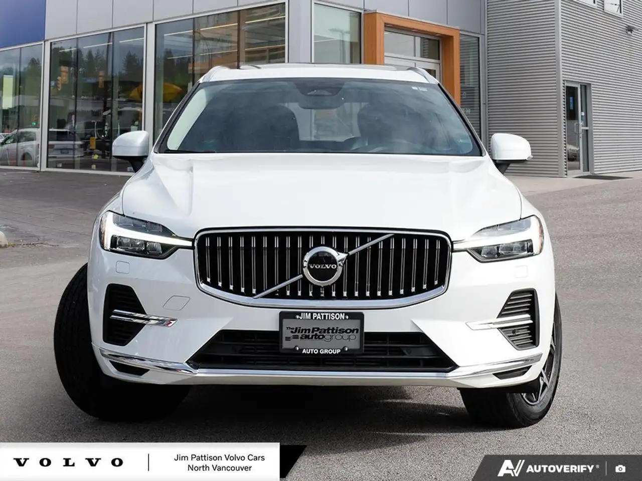 Volvo XC60 снимка Volvo XC60