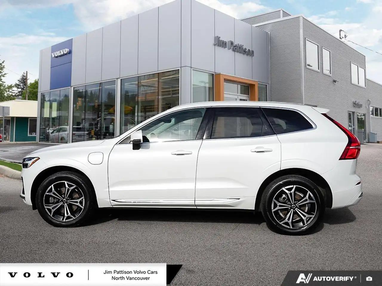 Volvo XC60 снимка Volvo XC60
