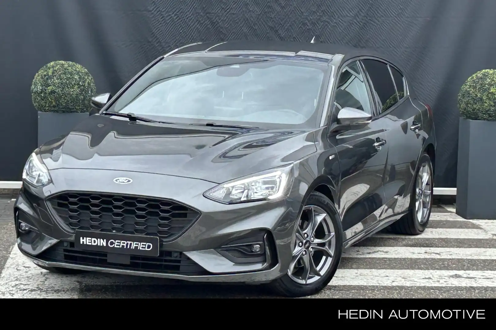 Ford Focus 1.5 EcoBoost ST Line X Business 150pk | AUTOMAAT | Grijs - 1