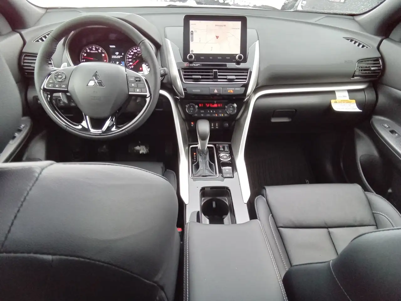 Mitsubishi Eclipse Cross снимка Mitsubishi Eclipse Cross
