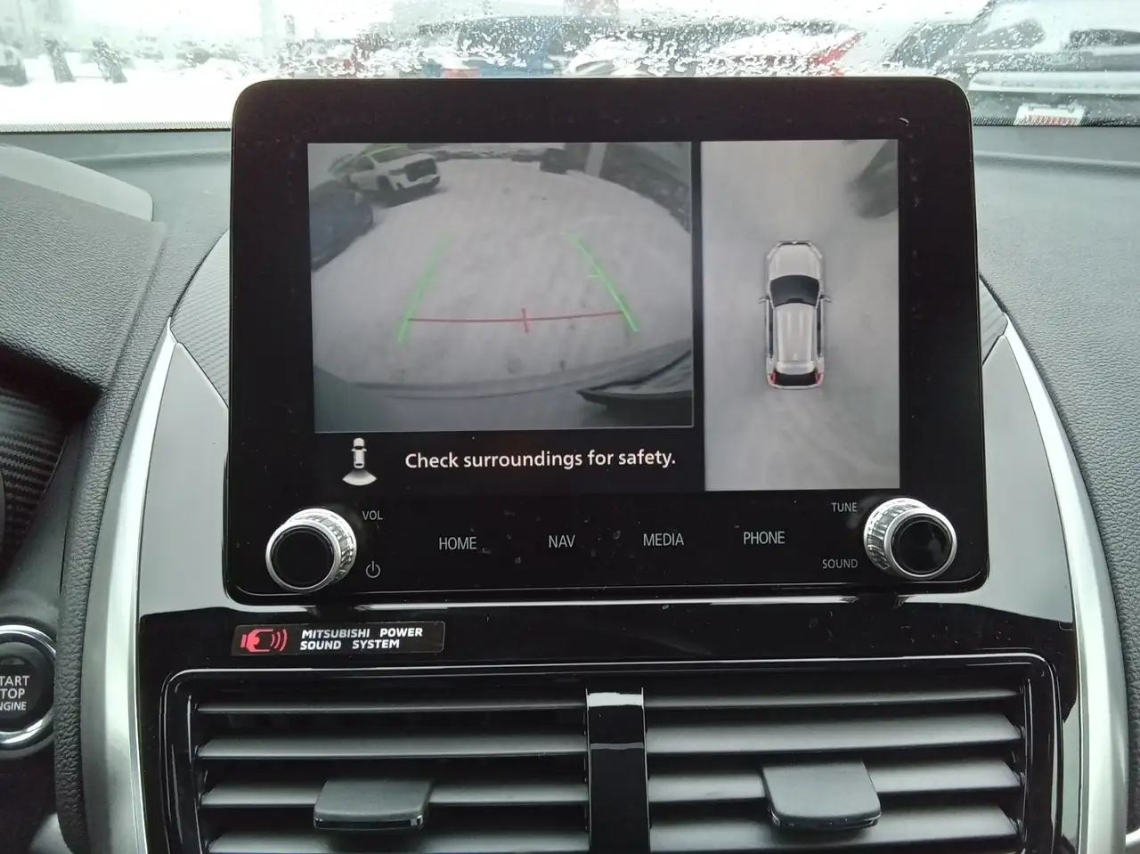 Mitsubishi Eclipse Cross снимка Mitsubishi Eclipse Cross
