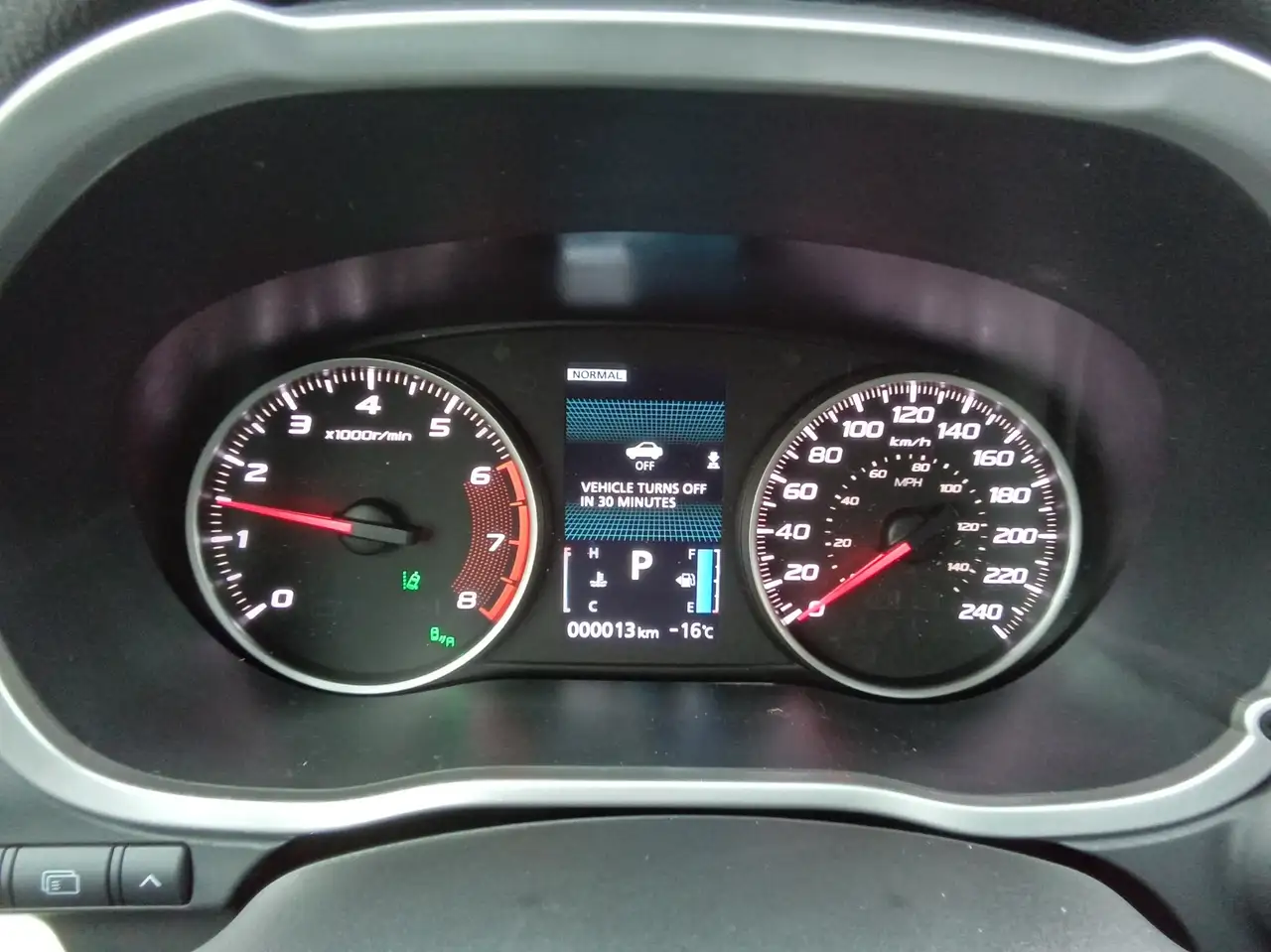 Mitsubishi Eclipse Cross снимка Mitsubishi Eclipse Cross