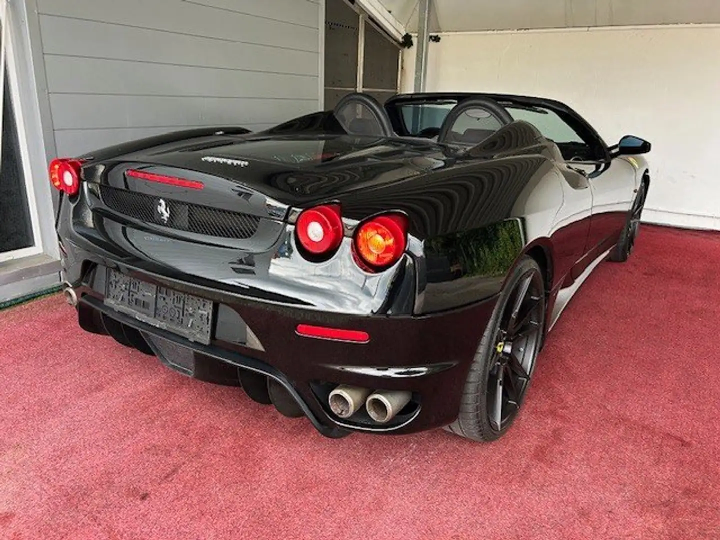 Ferrari F430 Spider F1 Schwarz - 1