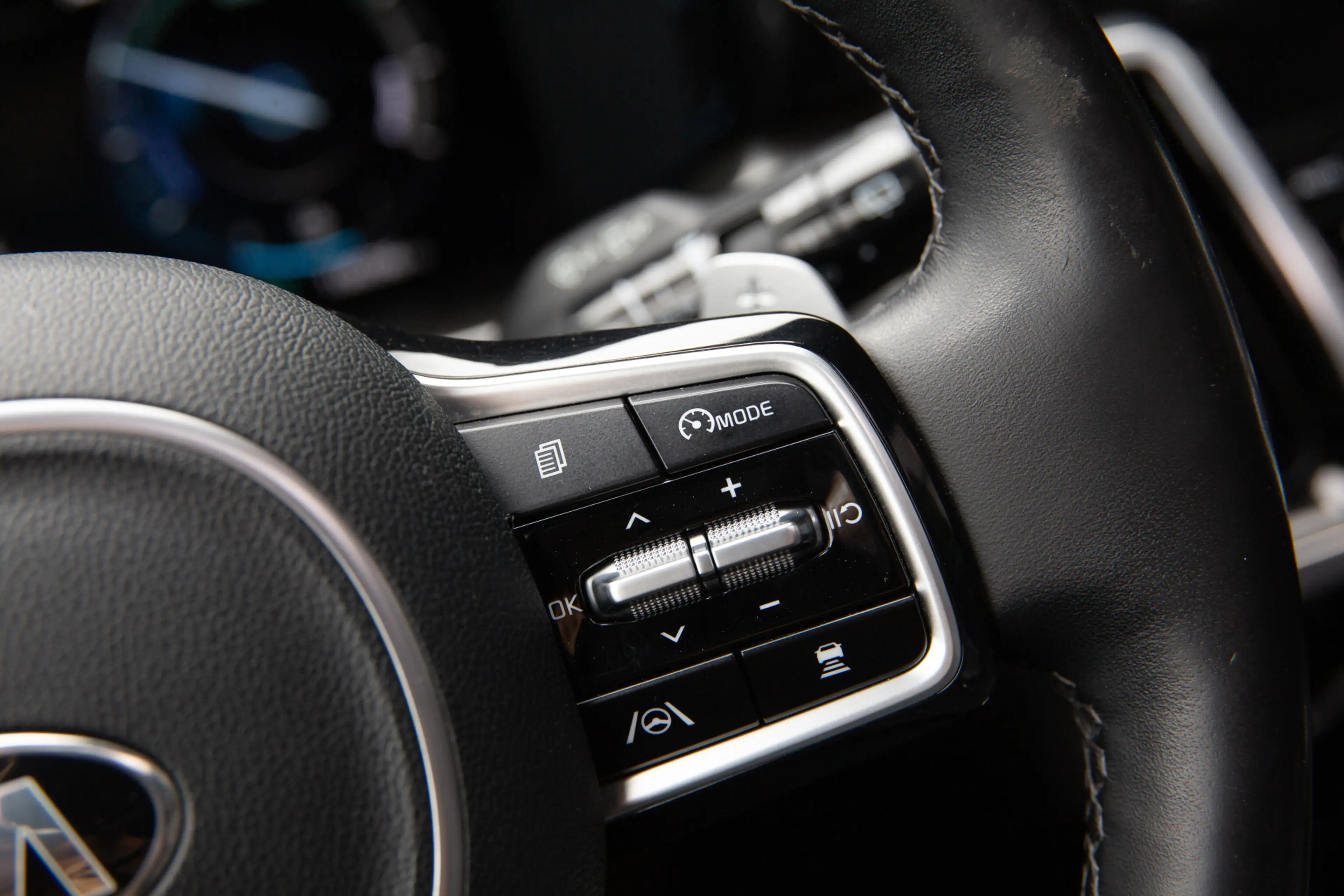 Kia Sorento 1.6 T-GDI Hybrid 2WD ExecutiveLine 7p. , Panoramad — photo 13