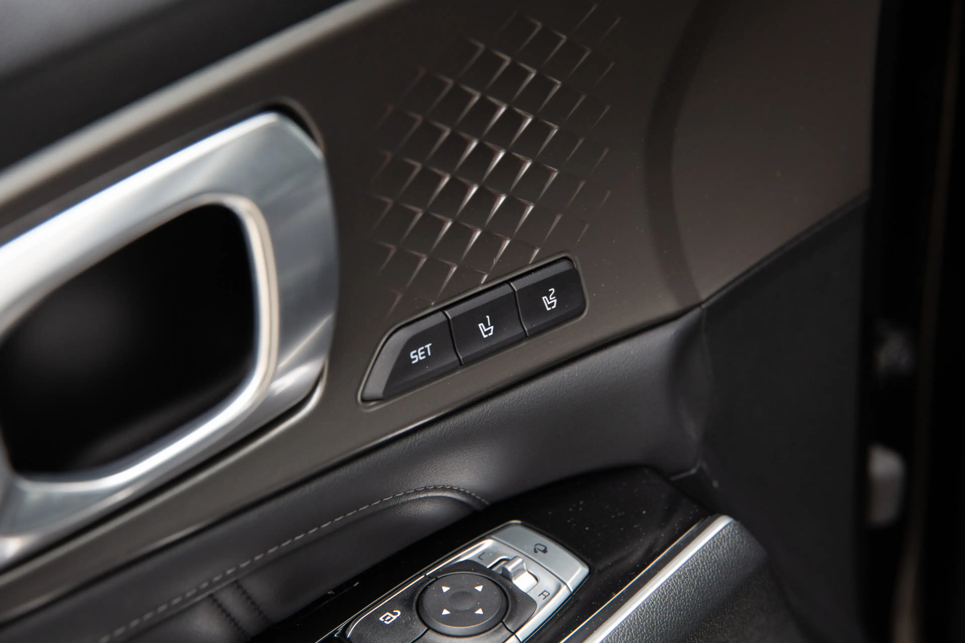 Kia Sorento 1.6 T-GDI Hybrid 2WD ExecutiveLine 7p. , Panoramad — photo 27