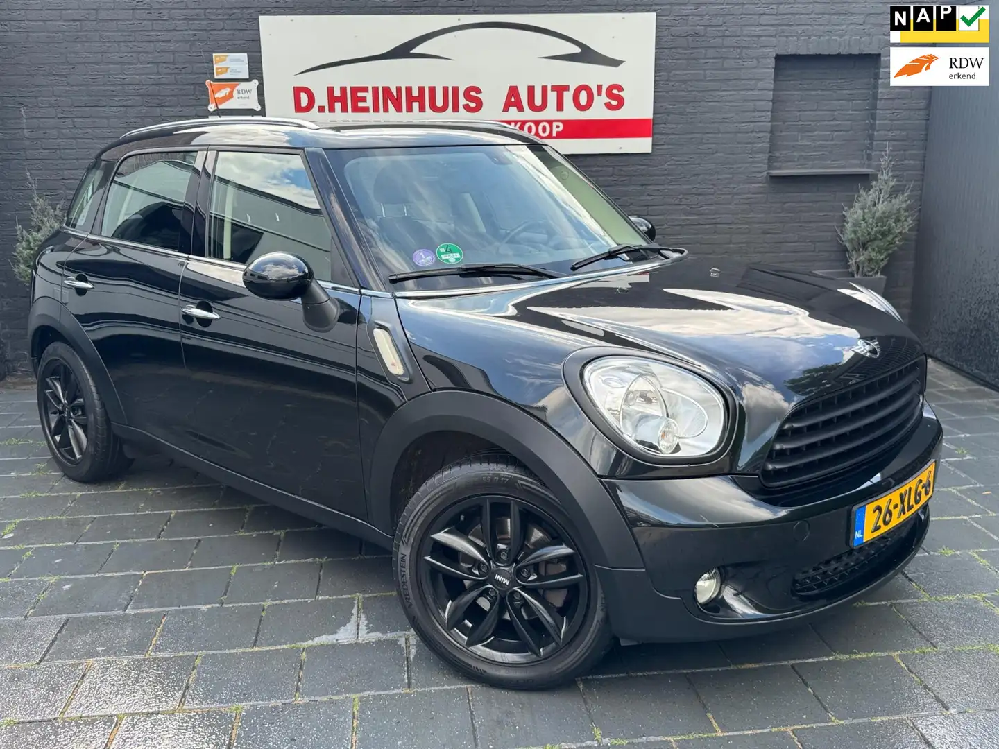 MINI Cooper Countryman Mini 1.6 Edition *APK NIEUW* Zwart - 1