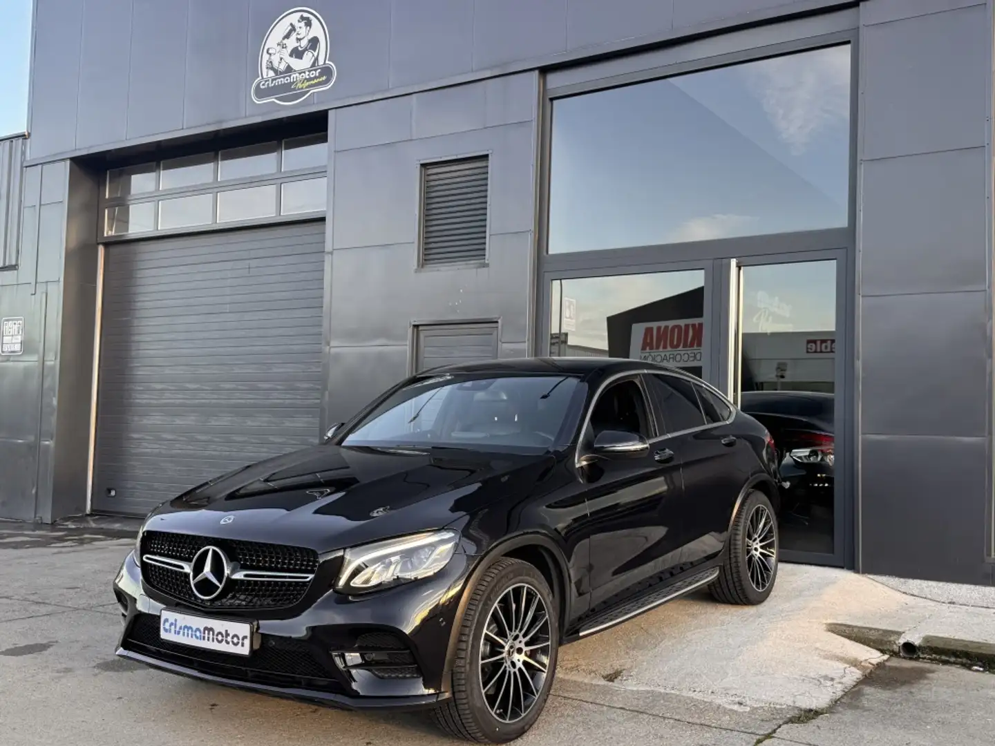 Mercedes-Benz GLC 220 Coupé 220d 4Matic Aut. Negro - 2