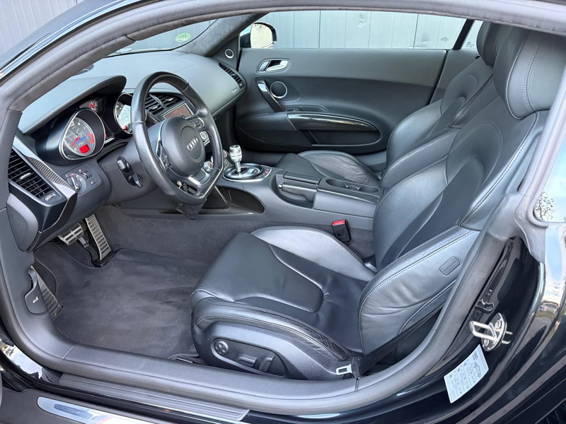 Audi R8 4.2 FSI quattro CARBON-KAMERA-BANG & OLUFSEN — photo 5