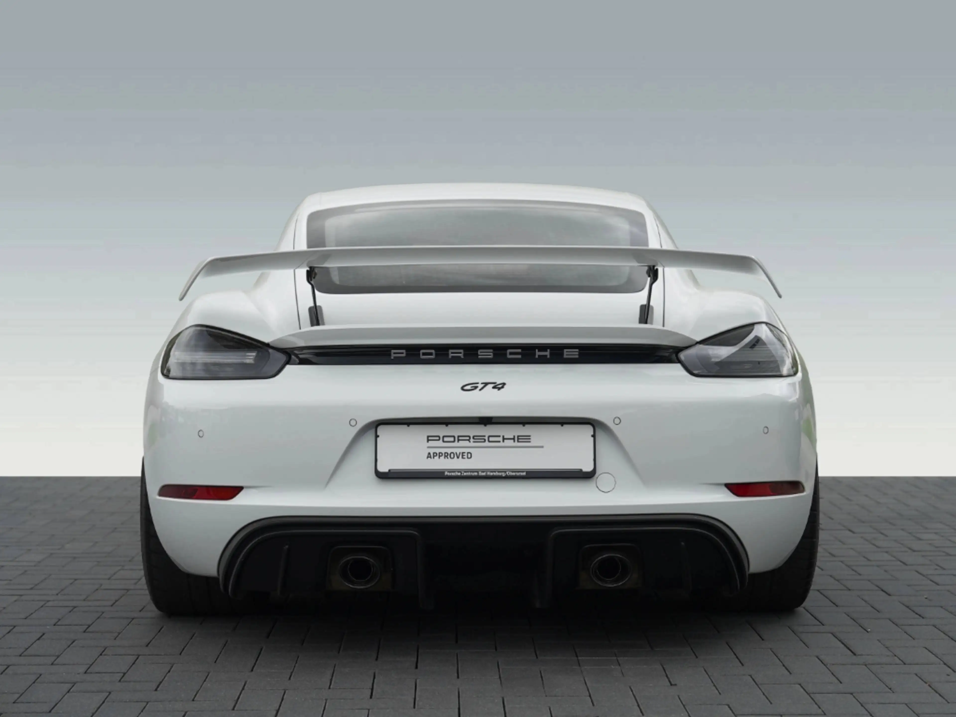 Porsche Cayman 718 GT4 — photo 8