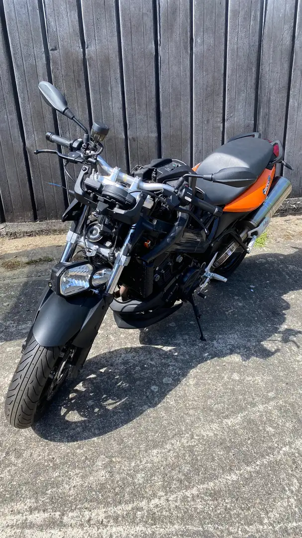 BMW F 800 R Oranje - 2