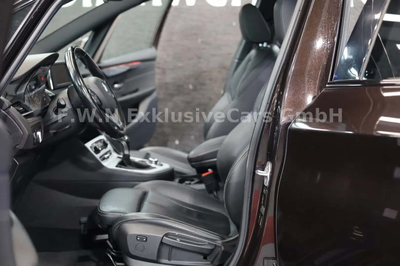 BMW 216 d Gran Tourer*7 Sitzer*AHK*Pano*Navi* Schwarz - 2