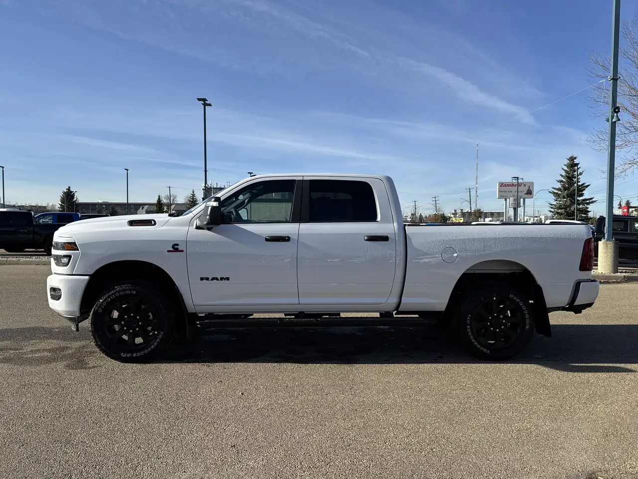 RAM 3500 снимка RAM 3500