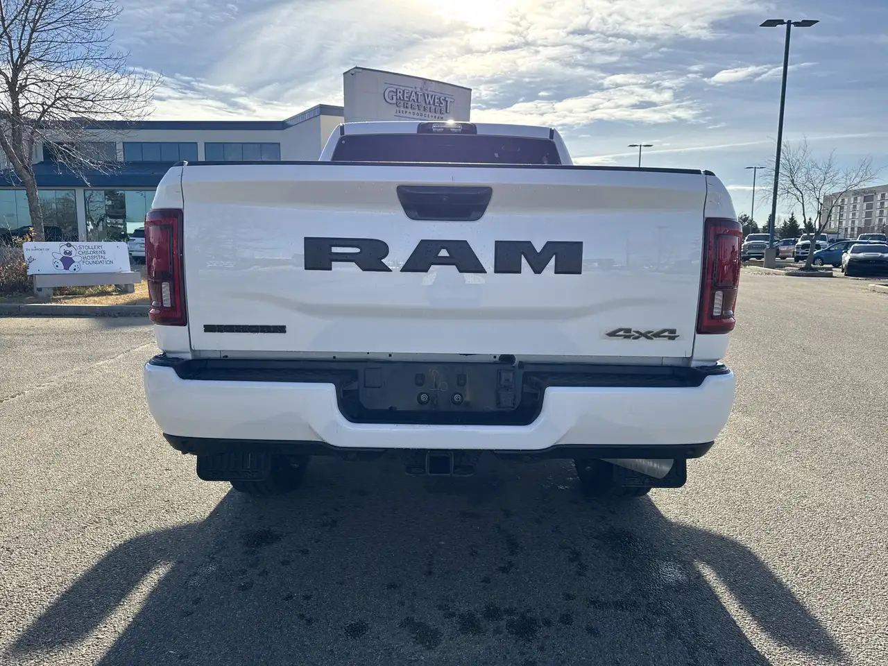 RAM 3500 снимка RAM 3500