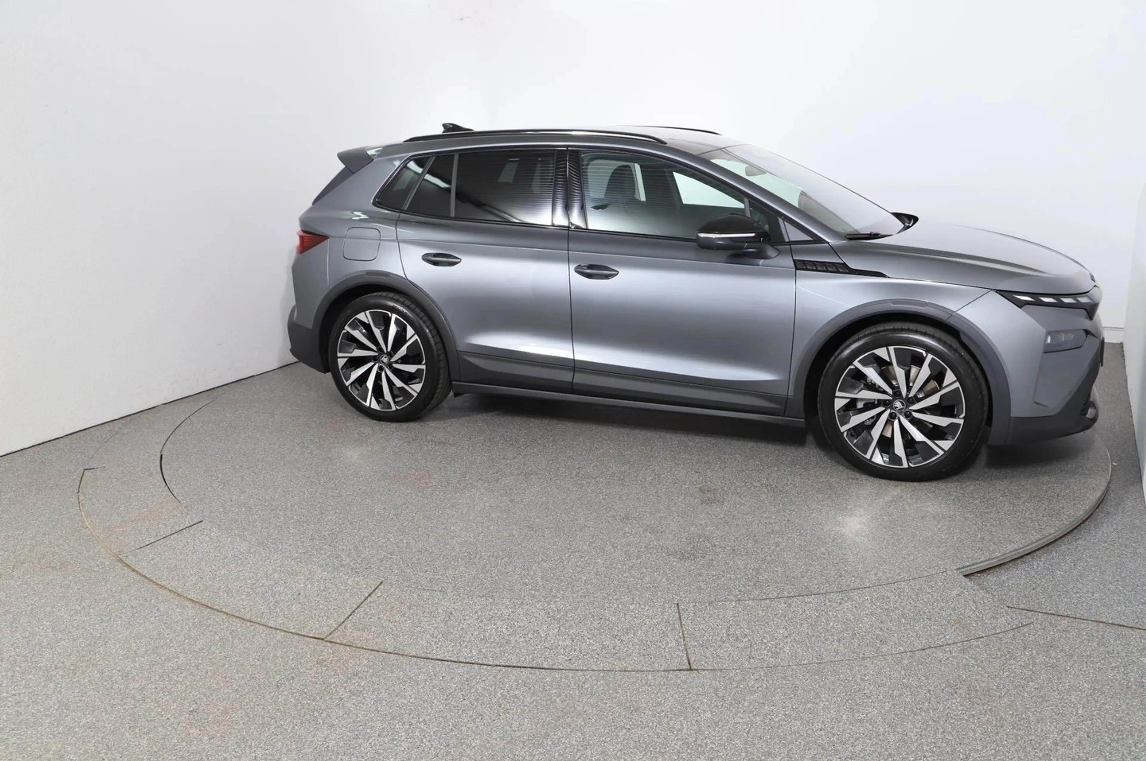 Skoda Elroq Sportline 85 — photo 3