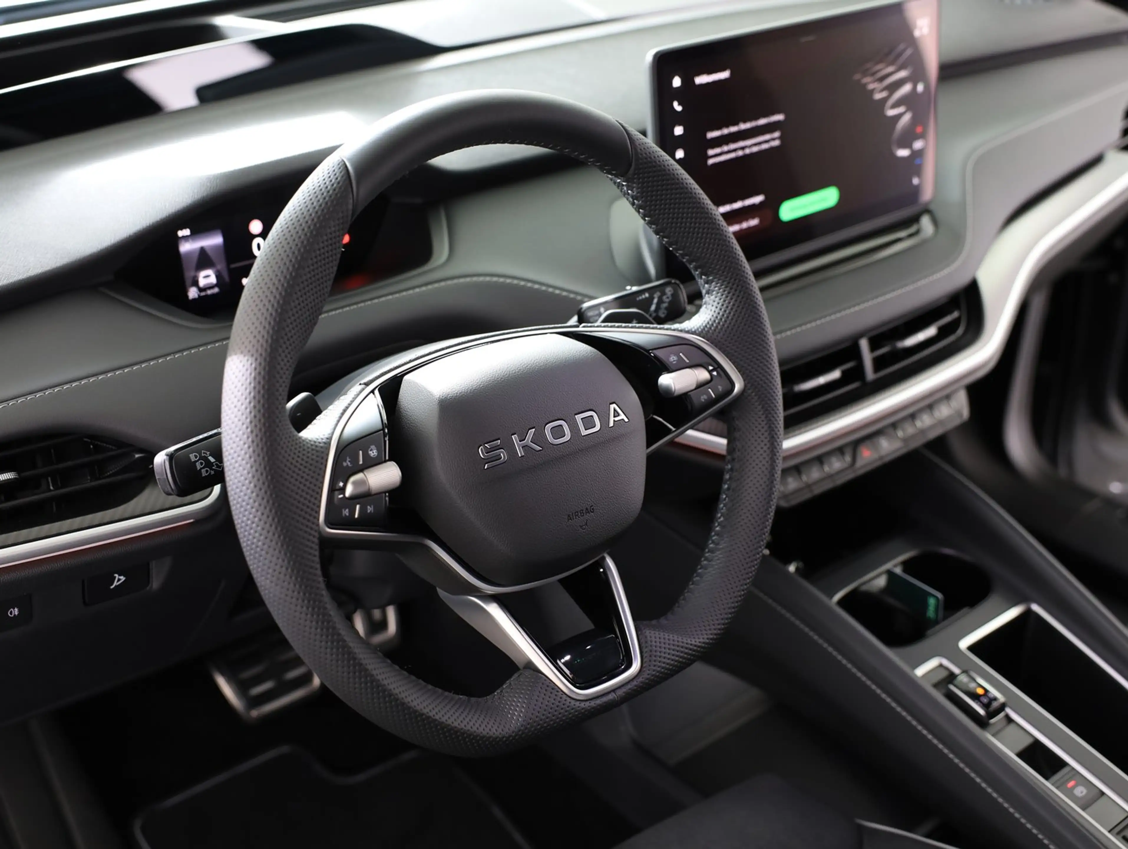 Skoda Elroq Sportline 85 — photo 12