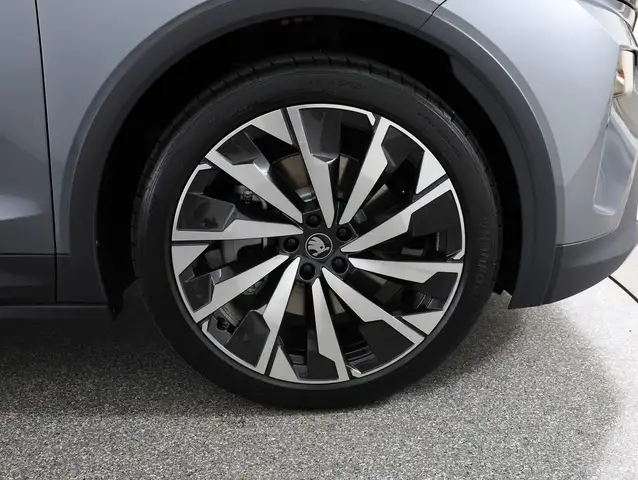 Skoda Elroq Sportline 85 Ansicht 10