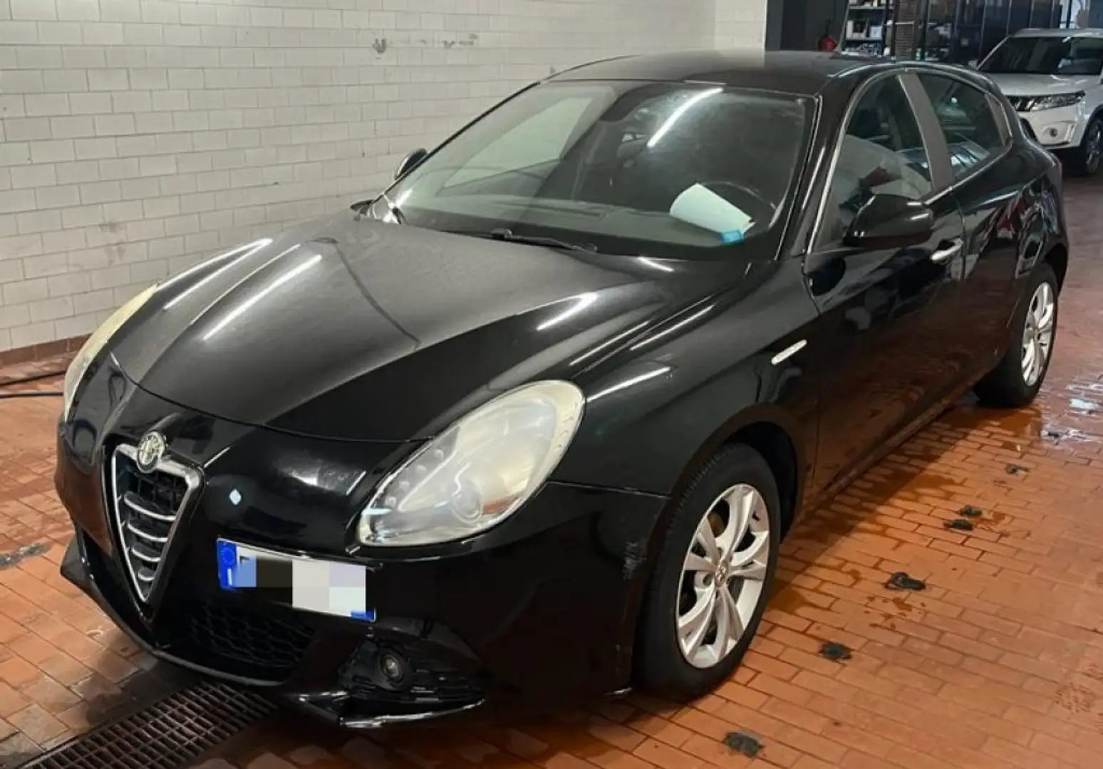 usato Alfa Romeo Giulietta Berlina a Casteggio - Pavia - Pv per € 5.980,-