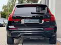 Volvo XC60 B5 AWD*ULTIMATE DARK*PANO*360*BOWERS*HUD*20 Negro - thumbnail 7