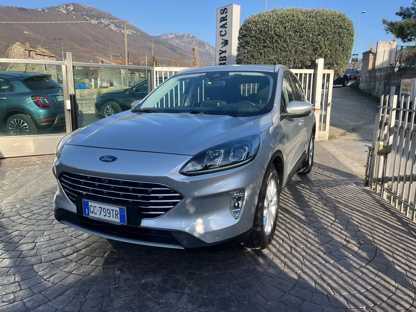 Ford Kuga 1.5 ecoblue Titanium 2wd 120cv Argento - 2