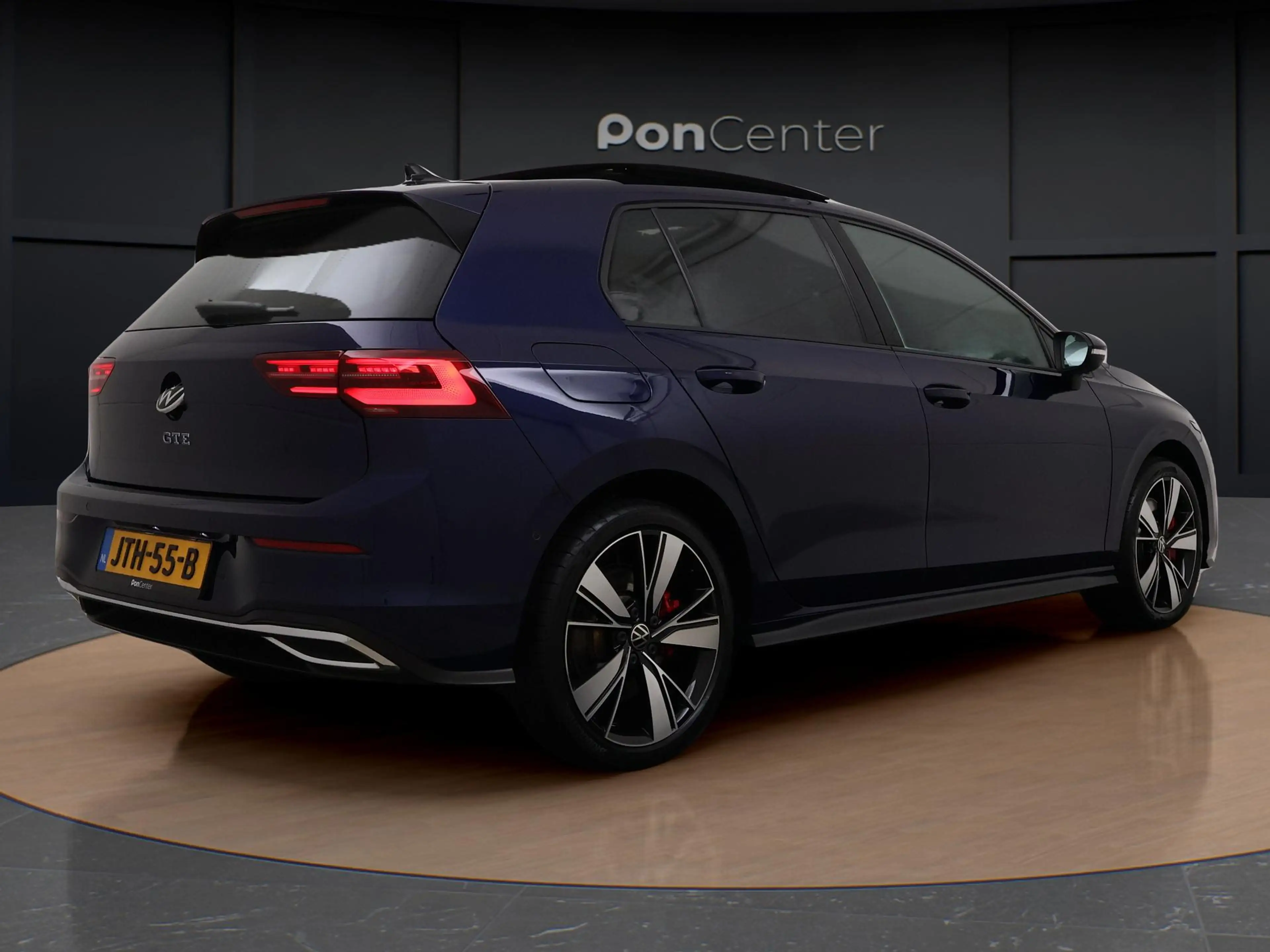 Volkswagen Golf GTE 1.4 eHybrid | Pano Dak | Head-up Display | Camera — photo 5