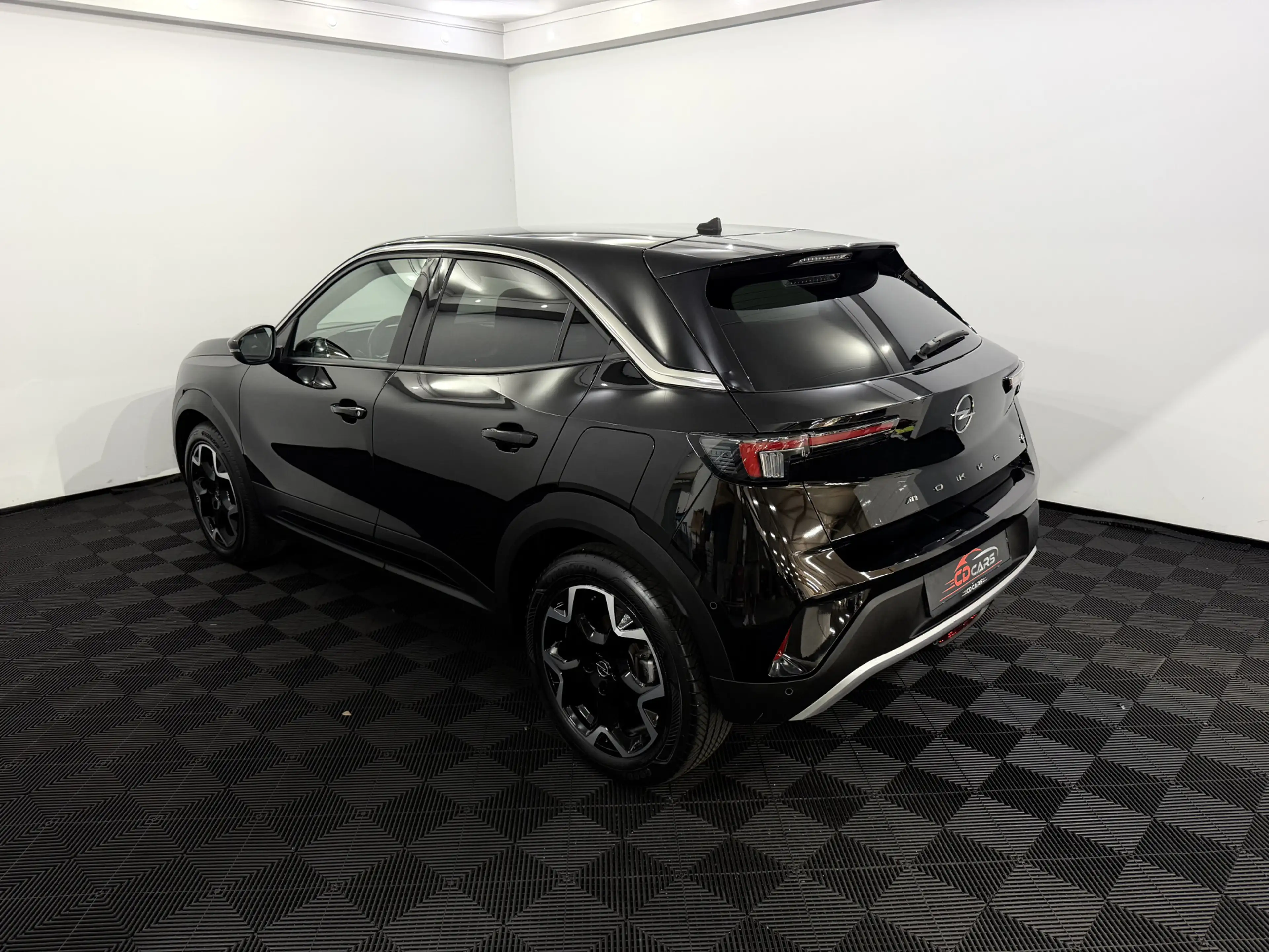 Opel Mokka-E Ultimate 50-kWh 11kw bl. Camera, Navi, Virtual des — photo 4