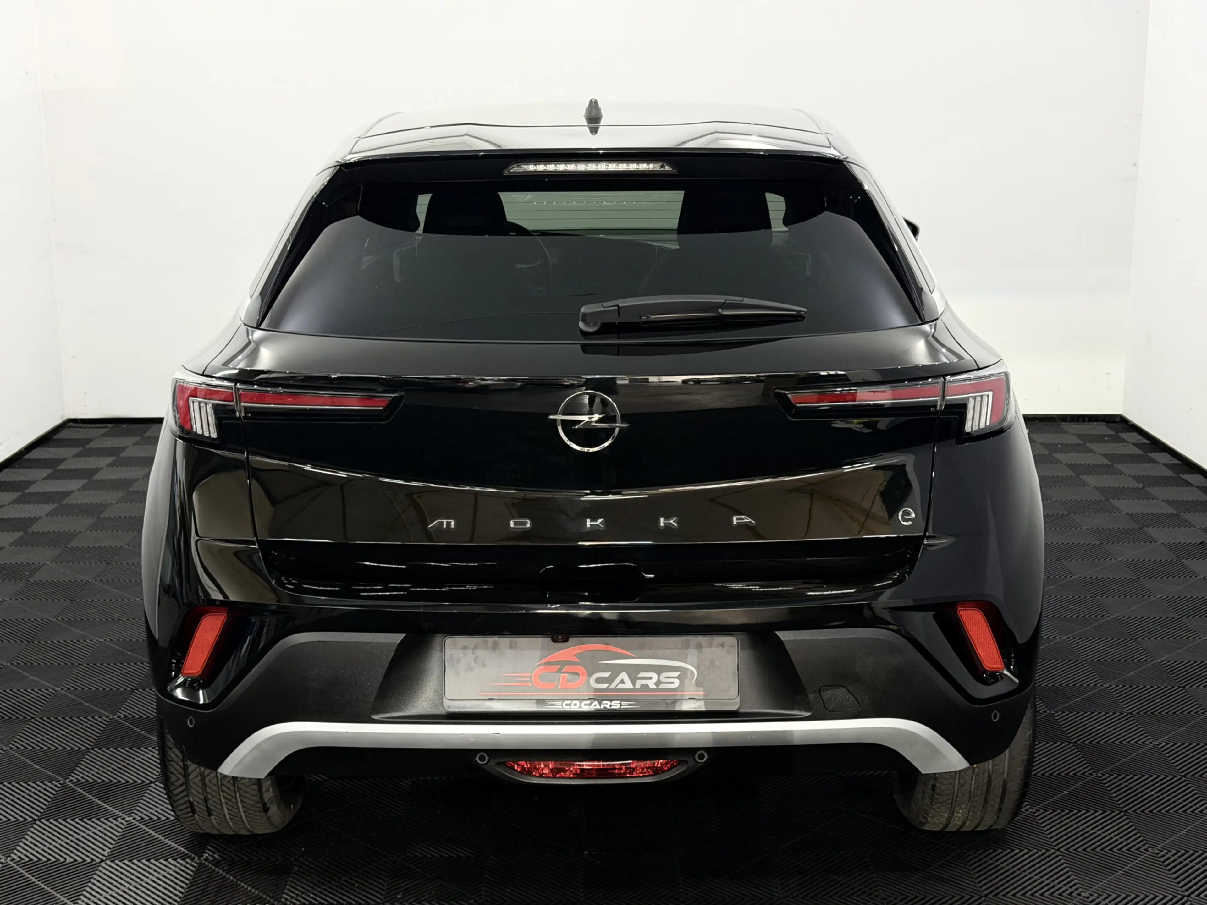 Opel Mokka-E Ultimate 50-kWh 11kw bl. Camera, Navi, Virtual des — photo 5