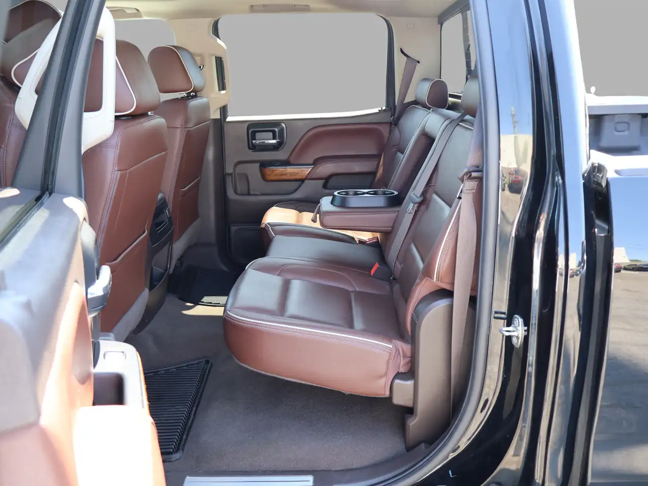 Chevrolet Silverado 1500 photo Chevrolet Silverado 1500