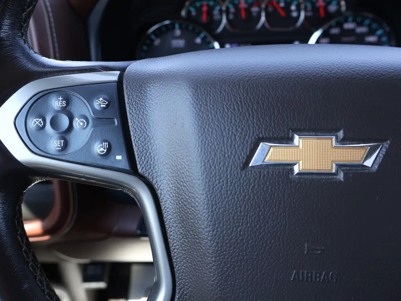 Chevrolet Silverado 1500 photo Chevrolet Silverado 1500