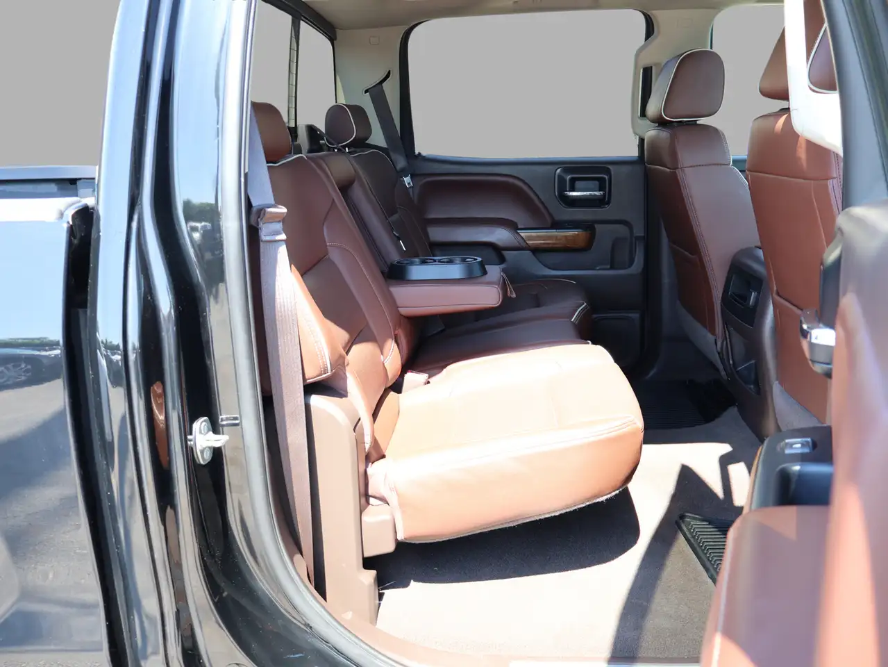 Chevrolet Silverado 1500 photo Chevrolet Silverado 1500