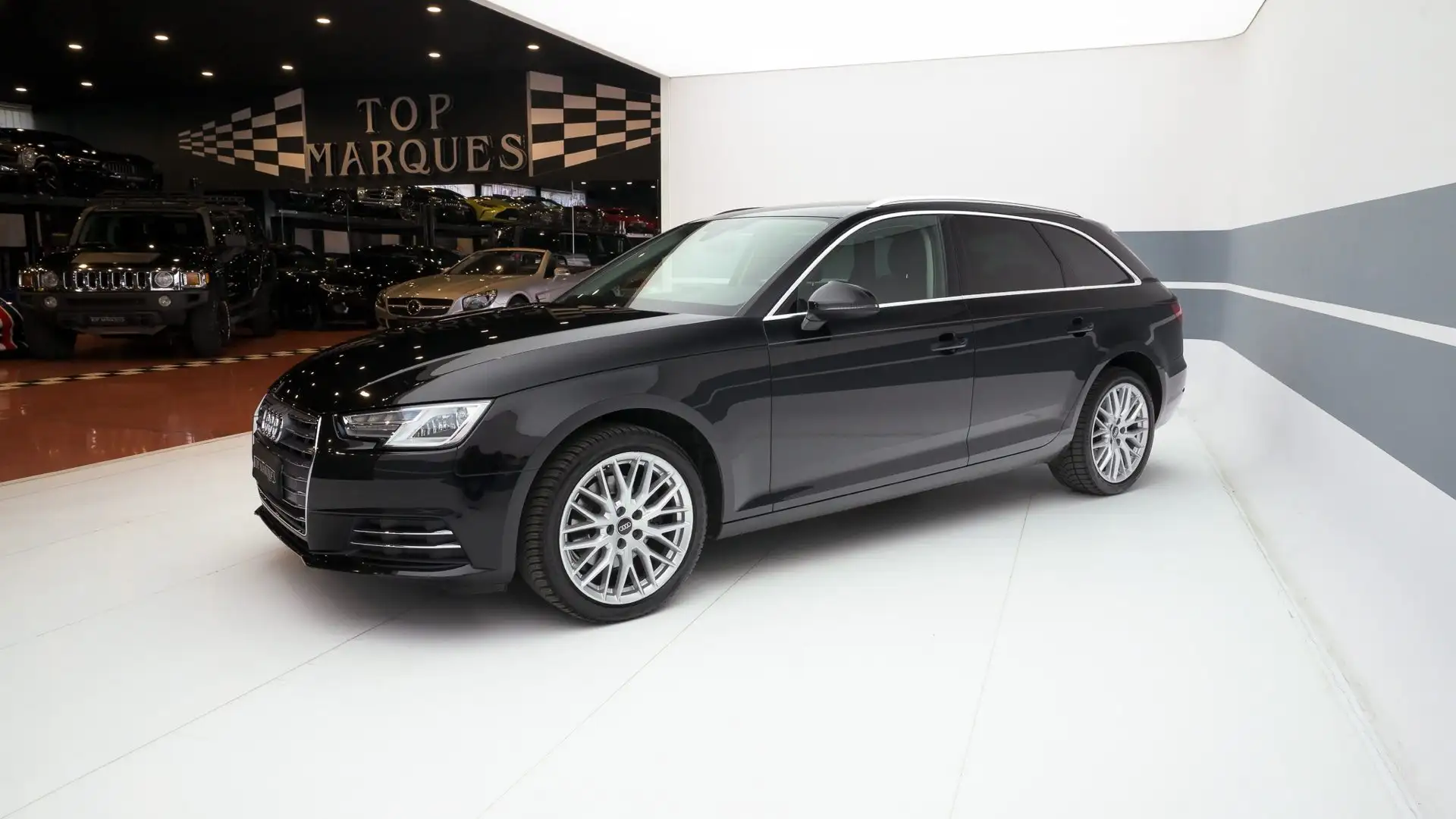 Audi A4 Avant 2.0 TDI 150 CV S tronic Schwarz - 1
