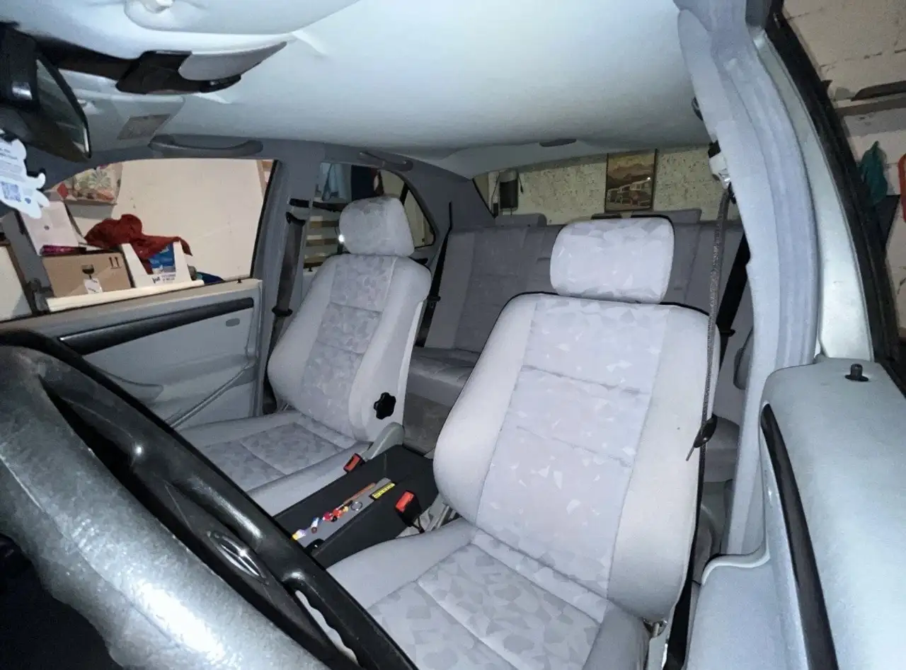 Mercedes-Benz C 200 W202, foto 8