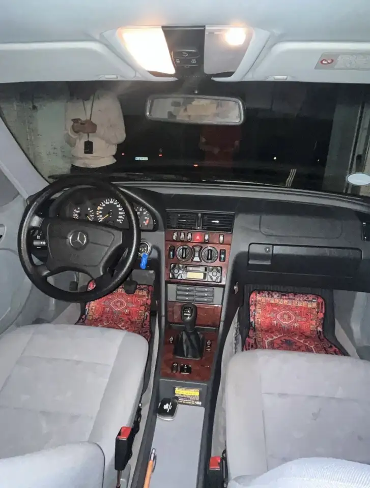 Mercedes-Benz C 200 W202, foto 7