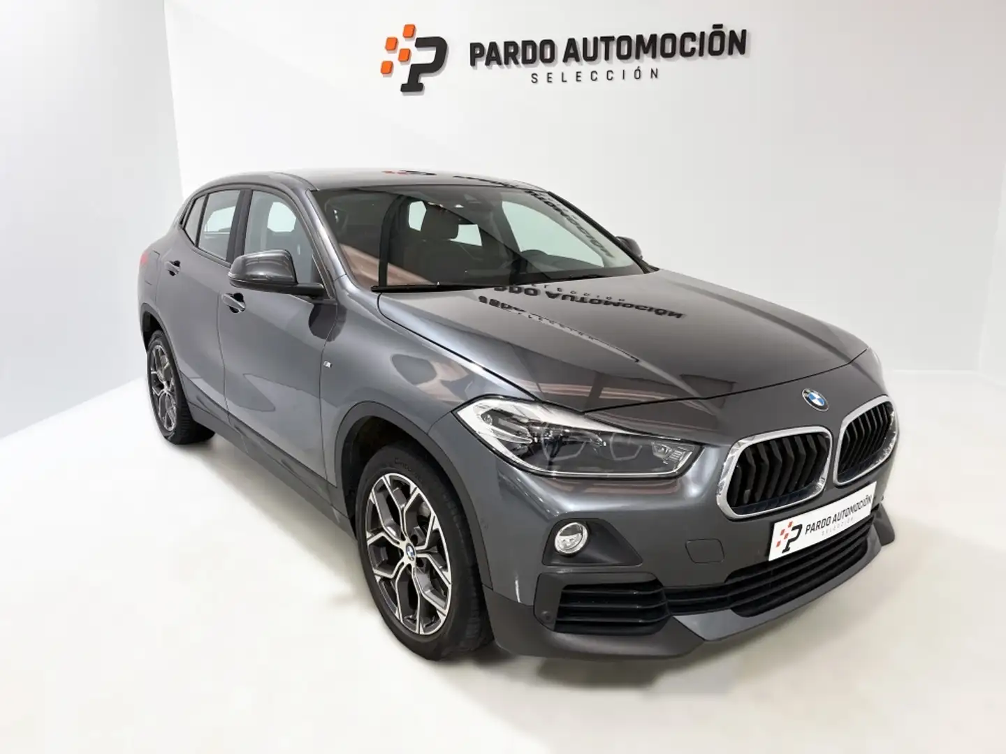BMW X2 xDrive 20dA Advantage Gris - 1