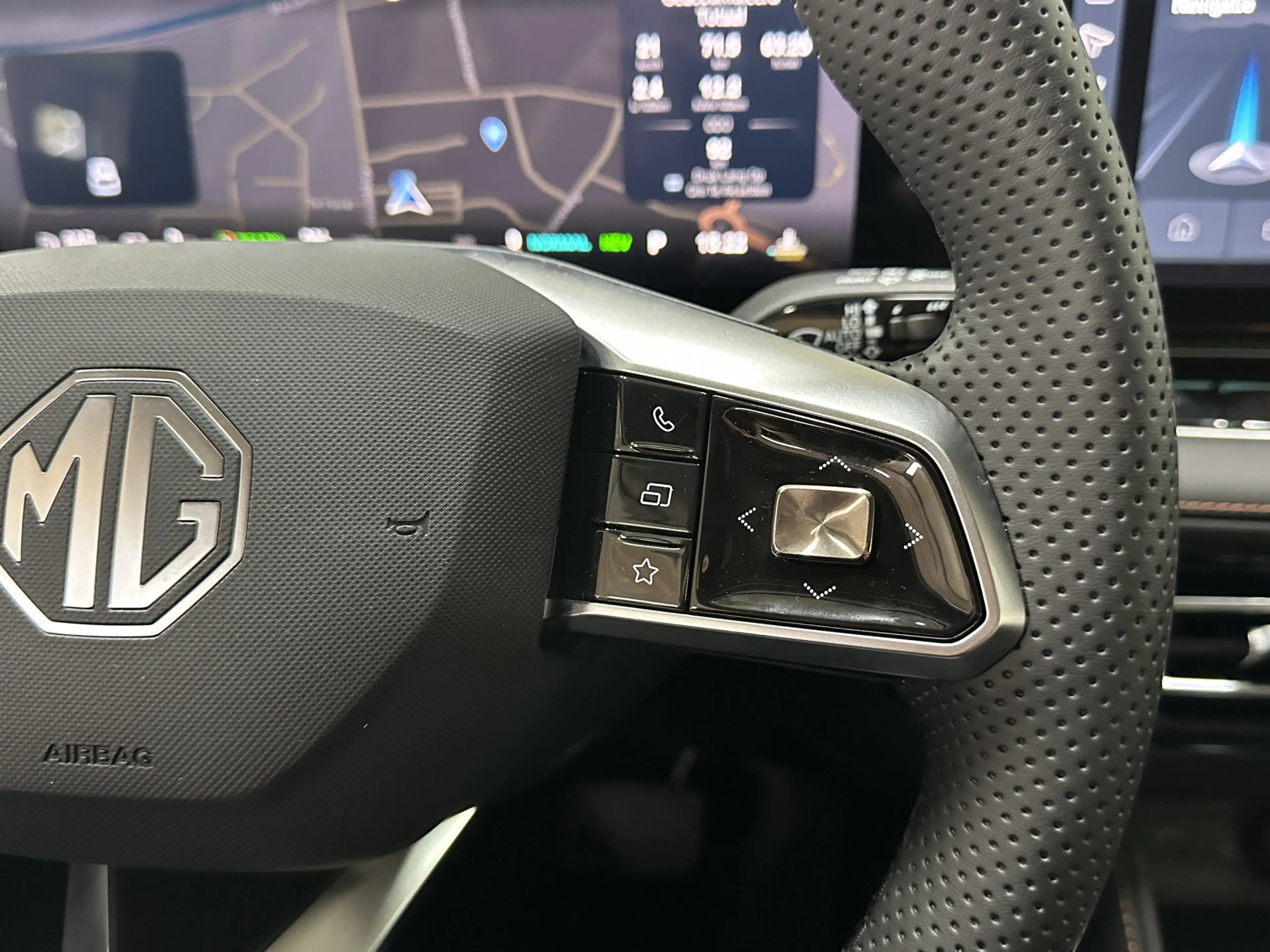 MG HS MG PHEV 1.5 Luxury | Leder | Apple Carplay/Android — photo 15