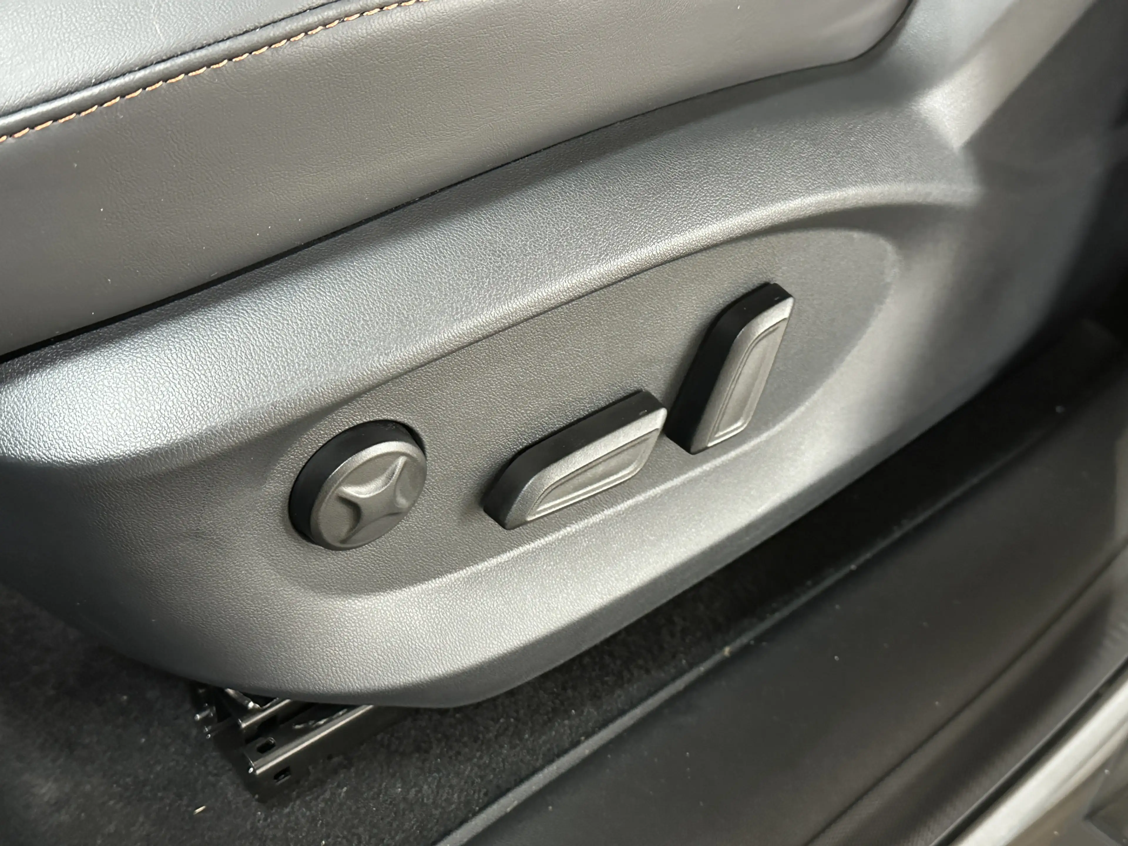 MG HS MG PHEV 1.5 Luxury | Leder | Apple Carplay/Android — photo 9