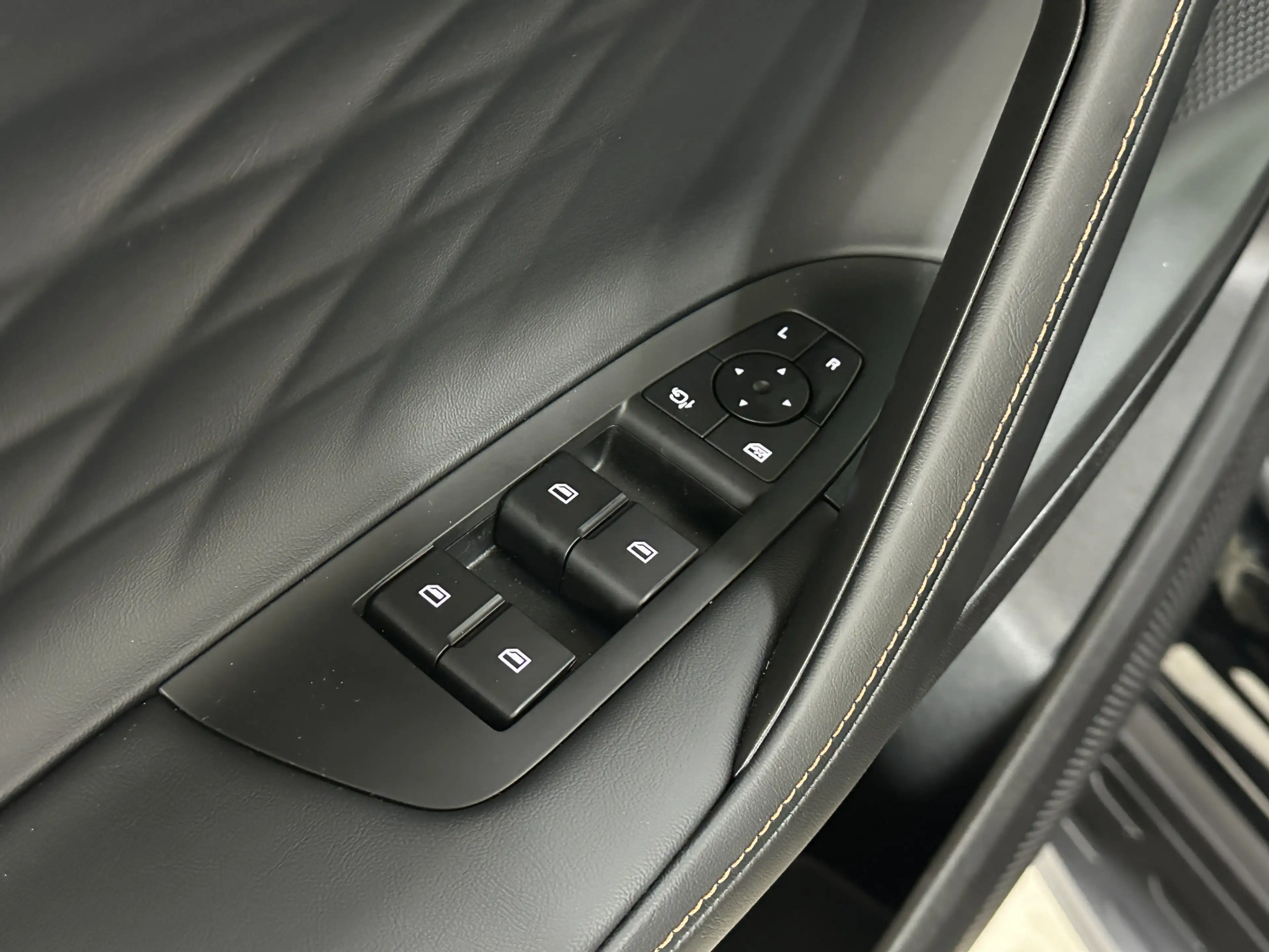 MG HS MG PHEV 1.5 Luxury | Leder | Apple Carplay/Android — photo 10