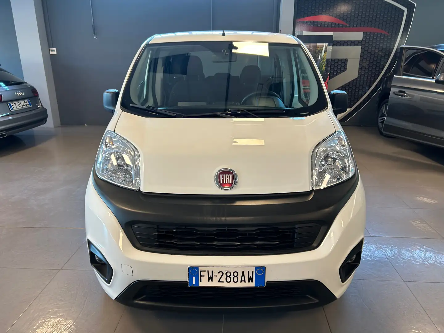 Fiat Qubo Qubo 2019 1.4 8v natural power Easy 70cv my19 Wit - 1