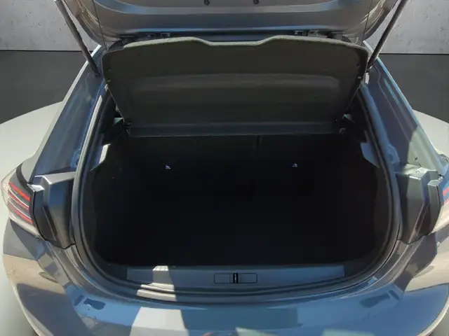 Peugeot 208 view 7